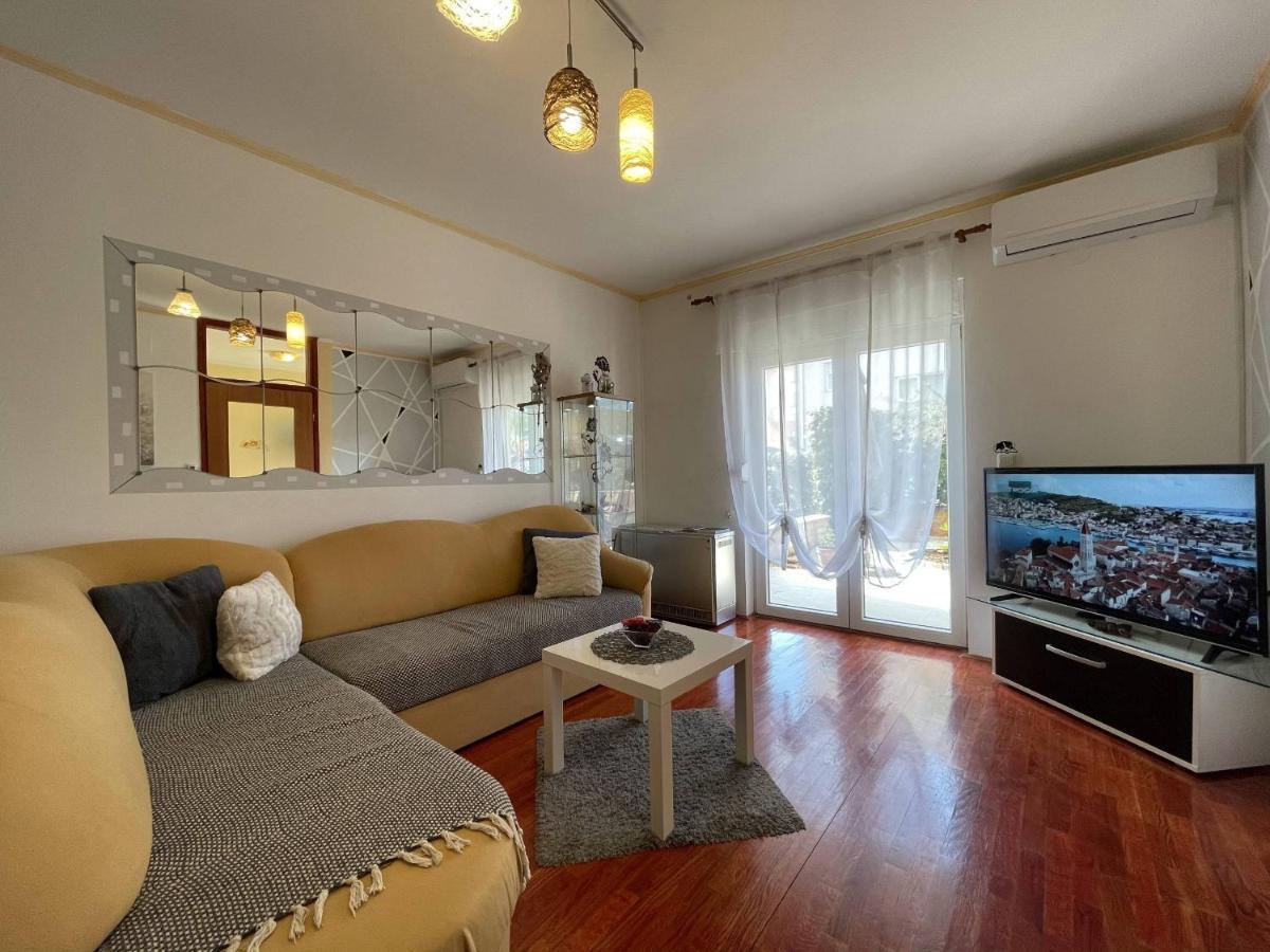 Apartment Malu Pula Eksteriør billede